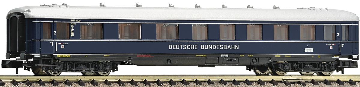 2nd/3rd class streamlined express train passenger car 