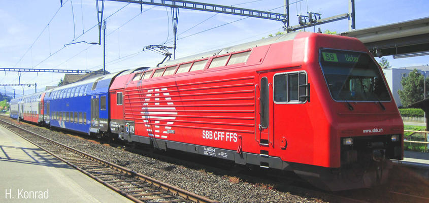 2nd class double decker wagon type B of the Zürcher S-Bahn/SBB