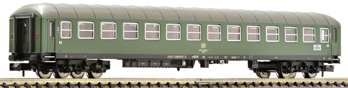 2nd class express coach type B4üm with tail lights, DB
